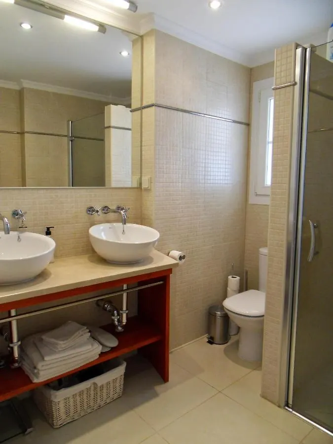 Villa Perla Blanca Sayalonga 0*,