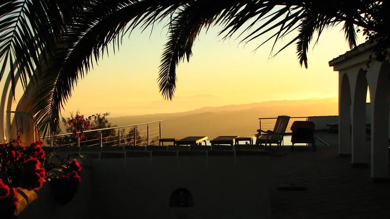 Holiday home Villa Perla Blanca Sayalonga